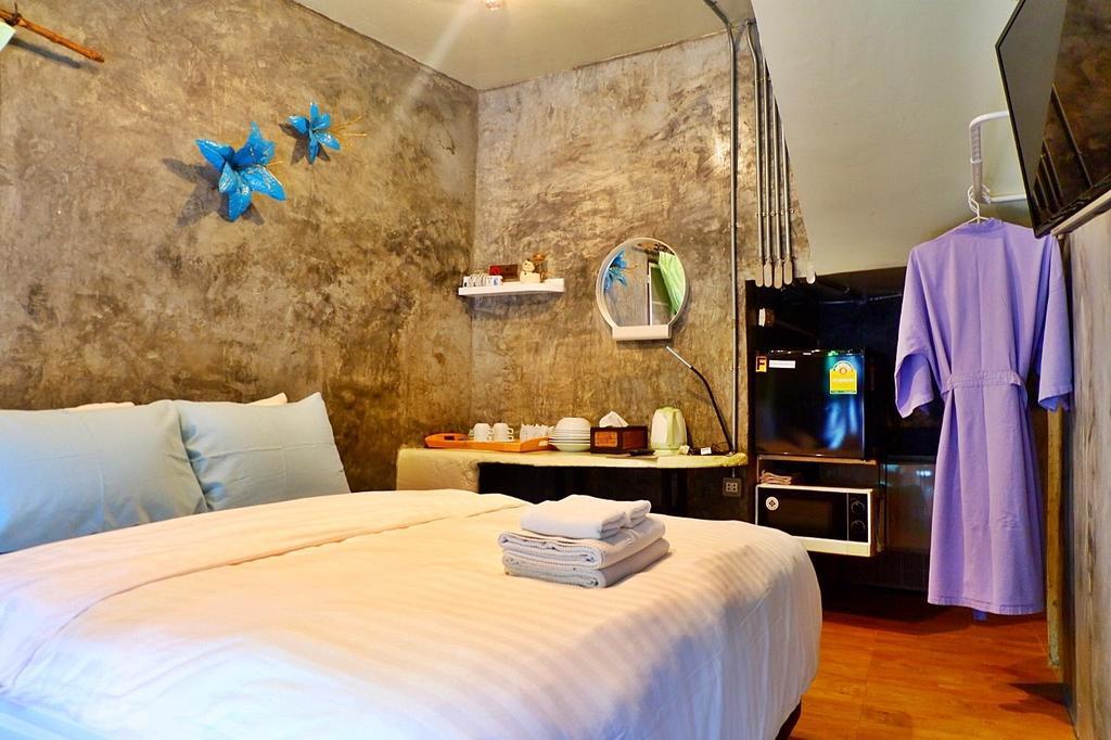 Hy Resort Chonburi Chambre photo
